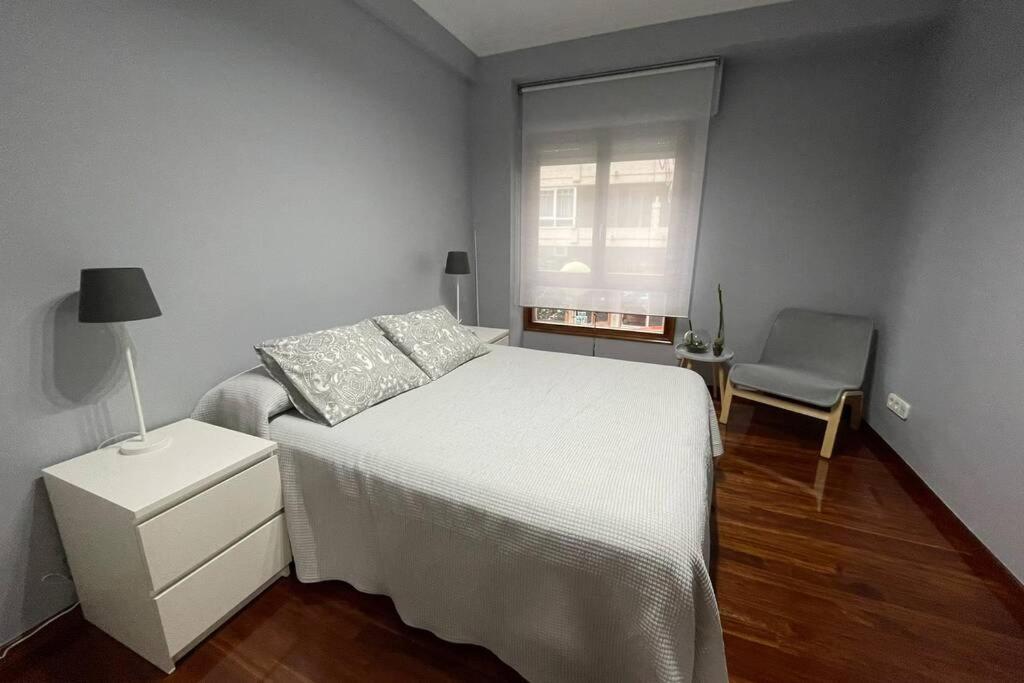 Apartamento Centrico كاسترو أورديالس المظهر الخارجي الصورة